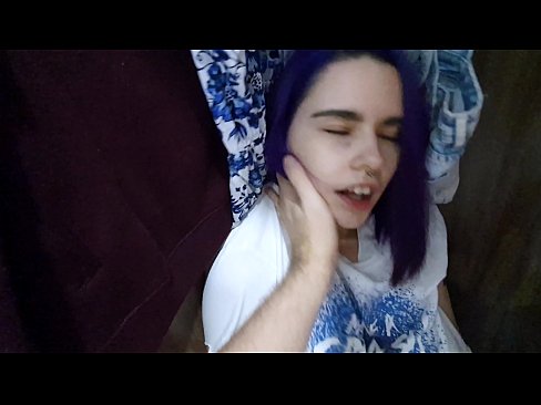 ❤️ Atopo a miña irmá no armario e axudouna a correrse ❤ Vídeo porno en % gl.tvmarket.top % ️❤